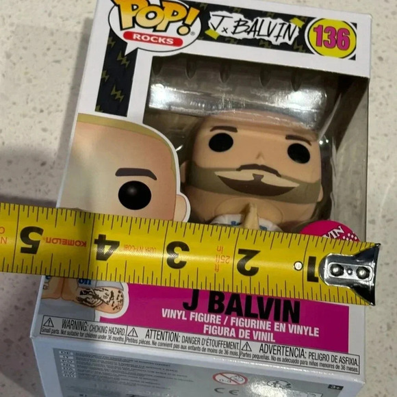 J. Balvin Kids Signed No.136 Funko Pop Vinyl Figure Light Brown Sz 6"x5" - Picture 3 of 8